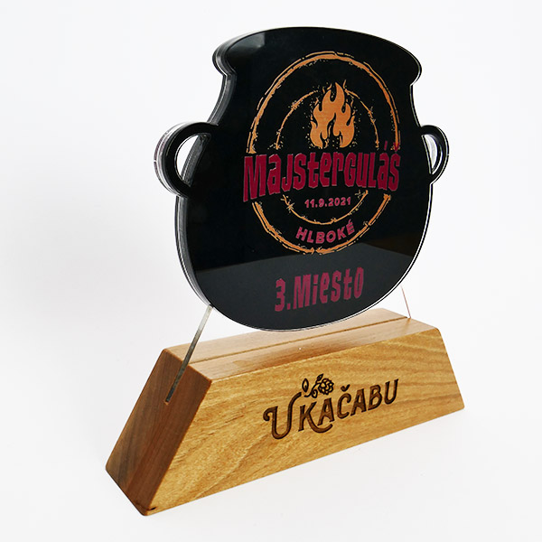 trofej_1plexi.jpg